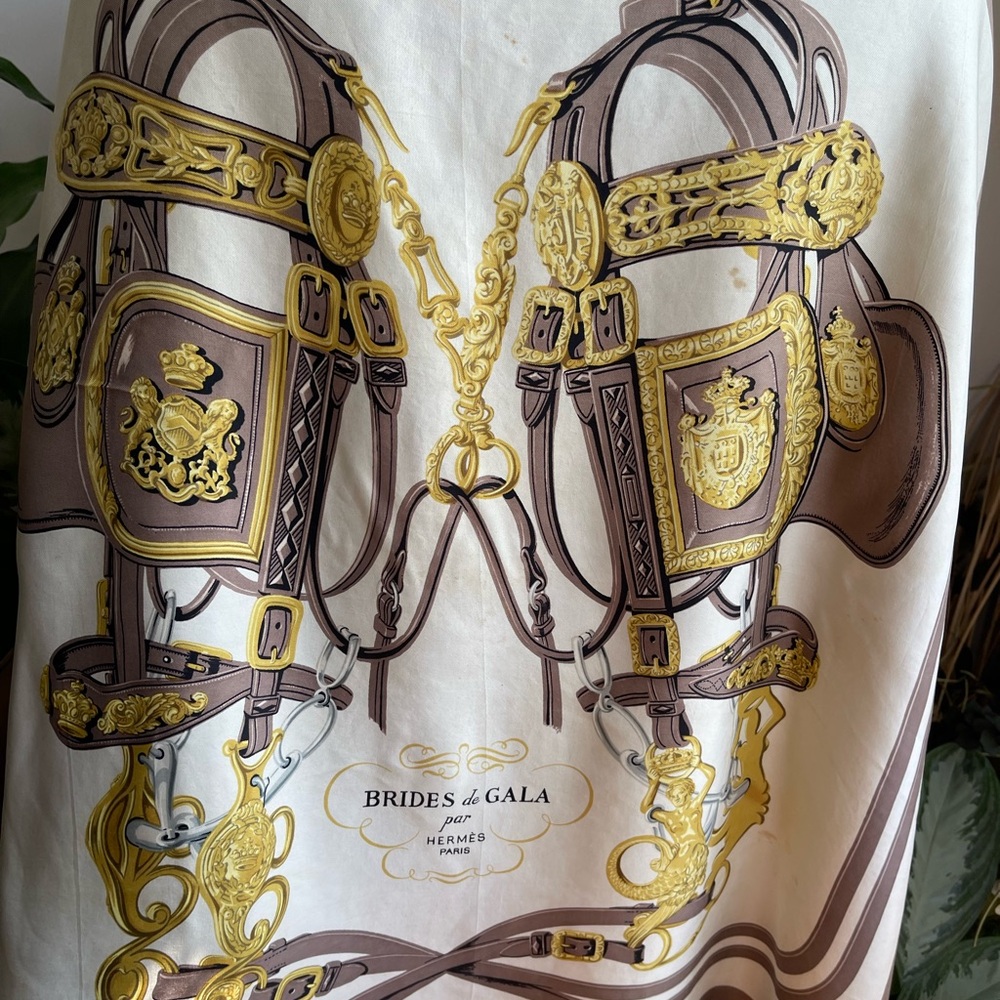 Hermès Brides de Gala Scarf - Picture 3 of 16